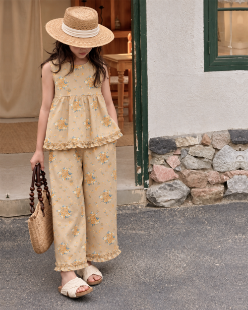 LILI-A42 rev4 base 2 Piece - Digital Printed Suit
