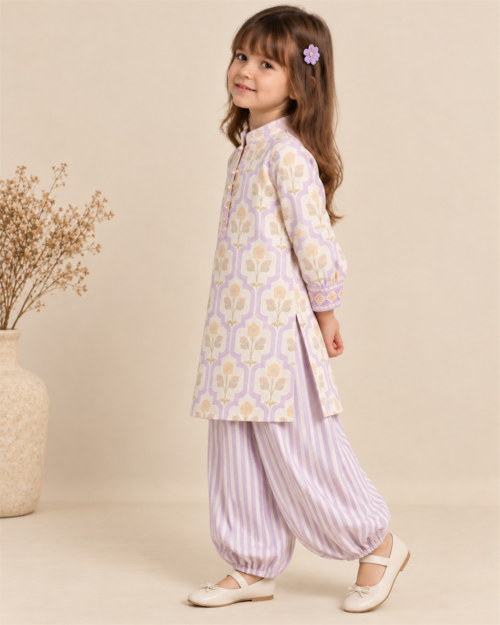 A148 base 2 Piece - Printed Suit
