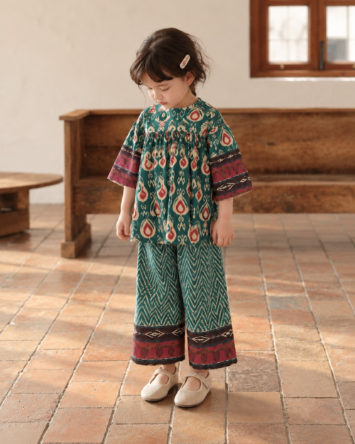 2 Piece – Printed Suit