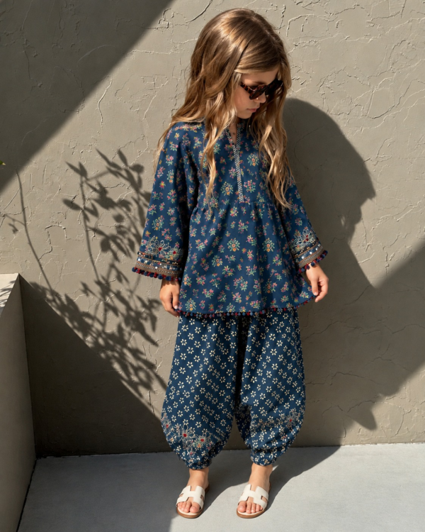 2 Piece – Printed Suit